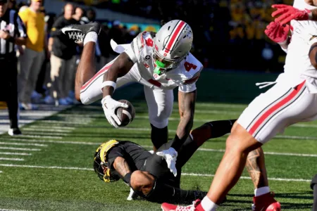Ohio State wins ranked matchup with Iowa,